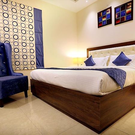 Hotel Rk Grande Ludhiana Chambre photo